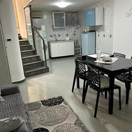 度假居 La Casa Di Mamma Titina 那不勒斯